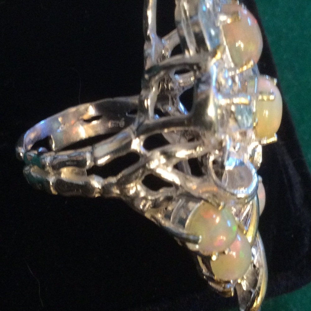 Outstanding Elegance, Genuine Natural Fiery Opal Ring - Picture 11 of 15
